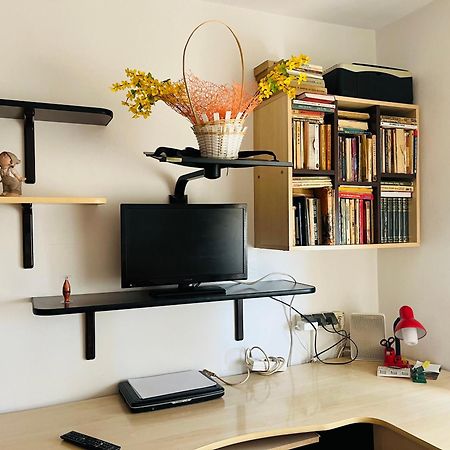 Apartament Cornelia Buzau Ngoại thất bức ảnh